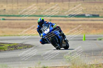 media/Apr-13-2025-TrackXperience (Sun) [[fb1ef998a6]]/Level 2 (Intermediate)/Turn 6 (Session 2)/